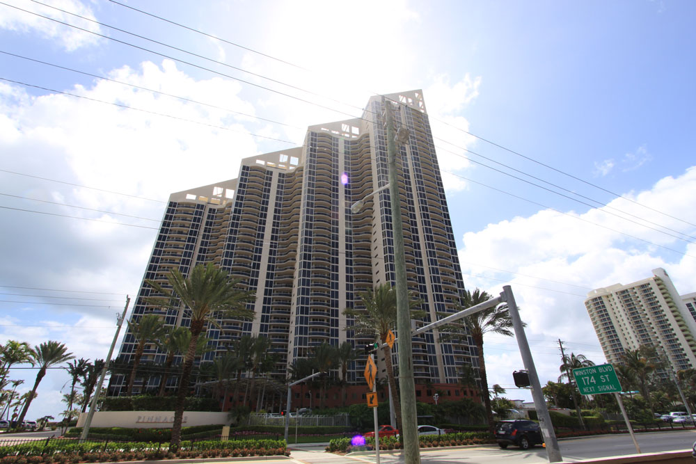 Pinnacle Condos for Sale Sunny Isles Real Estate