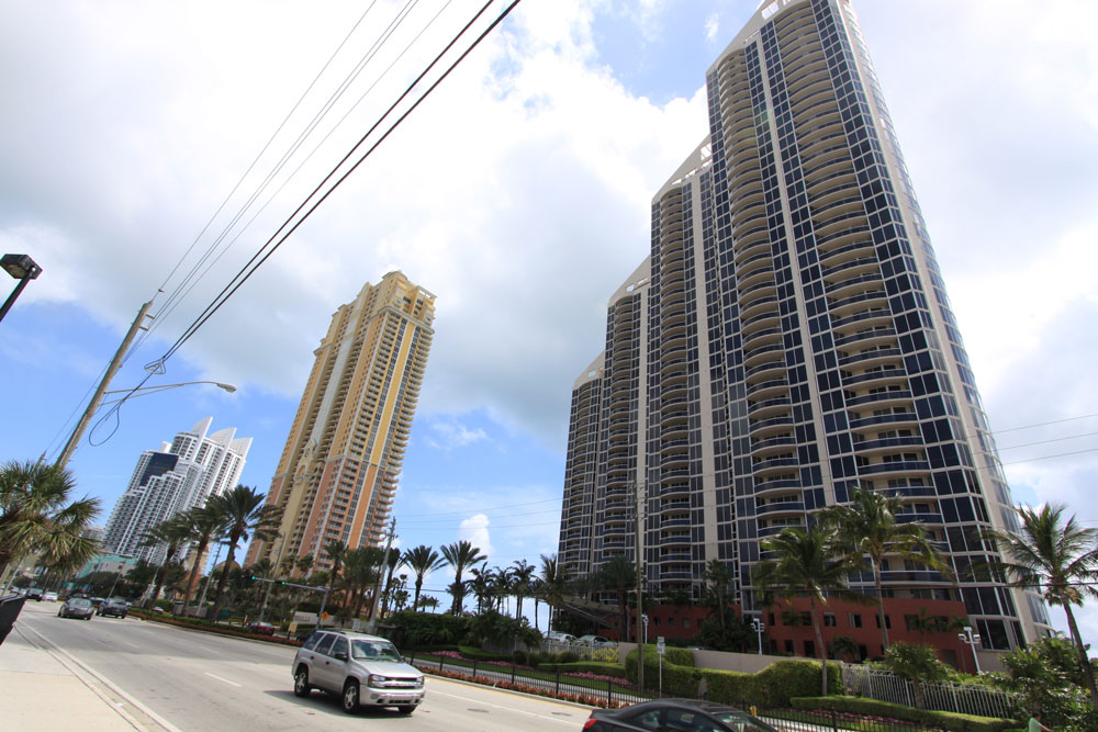Pinnacle Condos for Sale Sunny Isles Real Estate